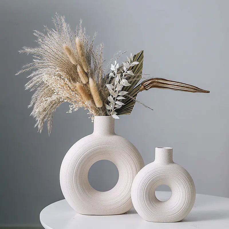 Elegant keramisk Vase for dekorasjon - Nordic Design